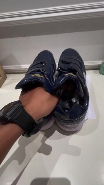 Giày thể thao Nam Xanh đậm size 42-43. Mua bán Giày dép tại Quận Long Biên Hà Nội được đăng bởi Mr Quang hình 1