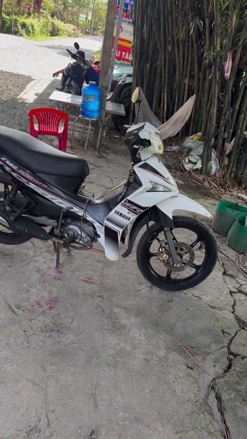 Yamaha Sirius 110 FI 2014 Trắng đen. Mua bán Xe máy tại Huyện Lai Vung Đồng Tháp được đăng bởi Hoài Tính hình 1