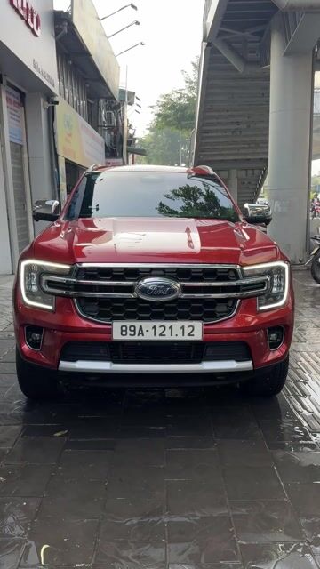 CẦN BÁN FORD EVERET TITANMIUM 4x2 MÀU ĐỎ CAM. Mua bán Ô tô tại Quận Bắc Từ Liêm Hà Nội được đăng bởi Mr PHÁT THÁI HÀ AUTO hình 1
