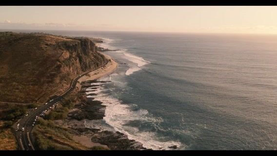 Menuisier/charpentier "Avec toi mais pas sans toit"