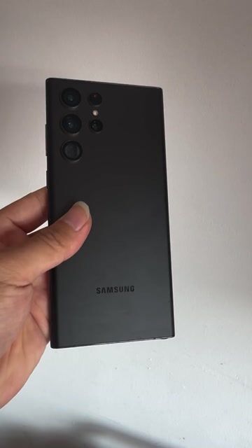 Samsung S22 Ultra Việt Nam-Ram8/128ghi Zin sọc. Mua bán Điện thoại tại Quận Long Biên Hà Nội được đăng bởi ADAYROI ĐIỆN THOẠI RUBY  hình 1