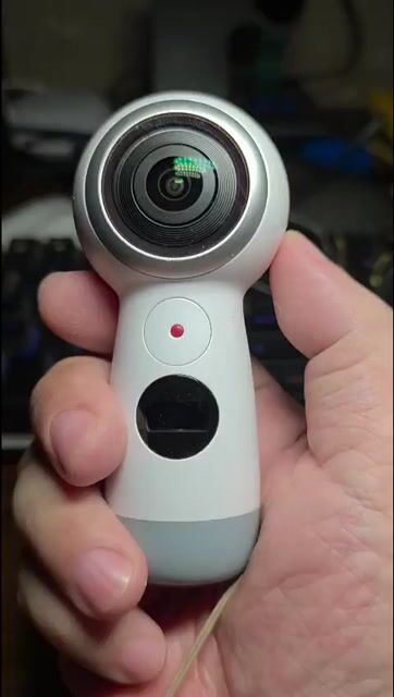 Samsung Gear 360 Trắng. Mua bán Máy ảnh, Máy quay tại Huyện Thanh Trì Hà Nội được đăng bởi Minh hình 1