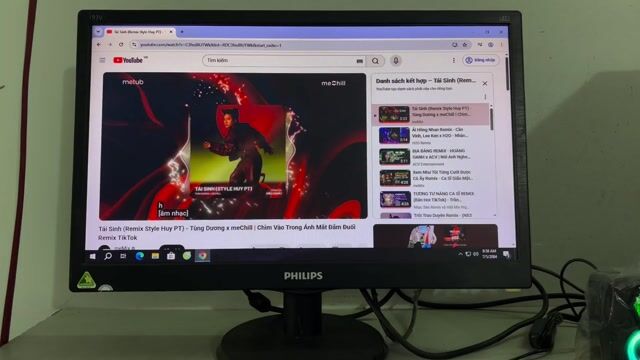Philips Màn hình 19 inch. Mua bán Phụ kiện (Màn hình, Chuột...) tại Quận Thanh Khê Đà Nẵng được đăng bởi Nguyễn Thị Uyển Vy hình 1