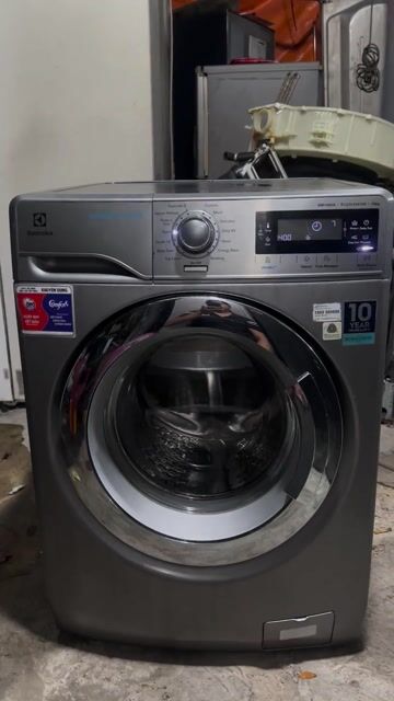 Máy giặt Electrolux EWF14023S 10kg Xám. Mua bán Máy giặt tại Huyện Bình Chánh Tp Hồ Chí Minh được đăng bởi Nguyễn Chí bảo hình 1