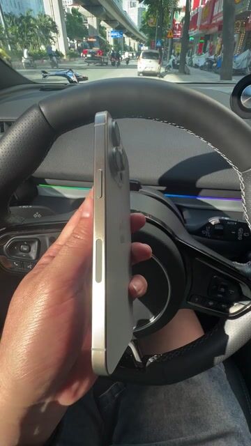 Apple iPhone 15 Pro Max 256GB Titan. Mua bán Điện thoại tại Quận Hà Đông Hà Nội được đăng bởi Linh Hoàng hình 1