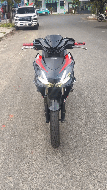 Honda Winner V3 KHÓA GA 2 CÁI  BS 43. Mua bán Xe máy tại Quận Thanh Khê Đà Nẵng được đăng bởi bơ xitrum  hình 1