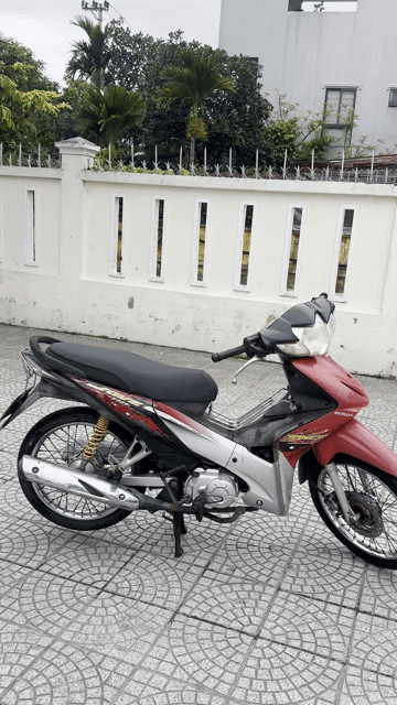 Honda Wave S 110 Đỏ bạc. Mua bán Xe máy tại Quận Liên Chiểu Đà Nẵng được đăng bởi Lê Sang hình 1