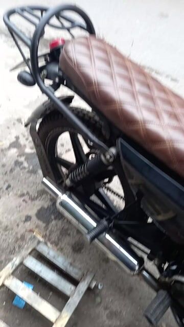 125 Đỏ Côn tay. Mua bán Xe máy tại Quận Hà Đông Hà Nội được đăng bởi Cuonh Nguyen hình 1