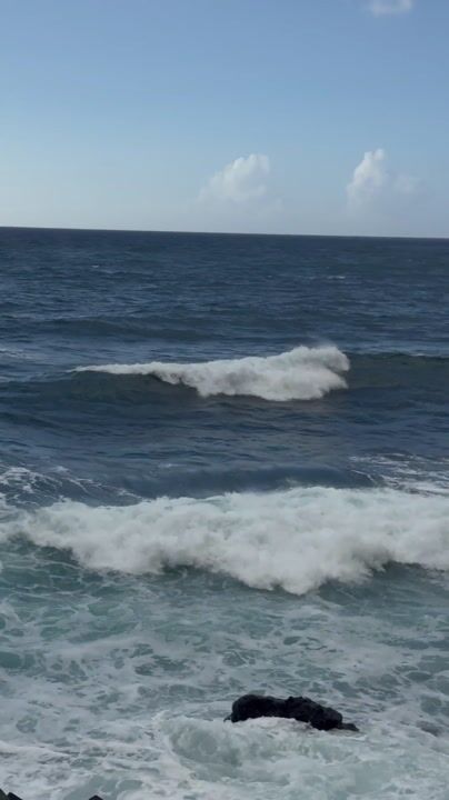 Swell rolling in at Jardim do Mar: video from Jardim do Mar, Madeira