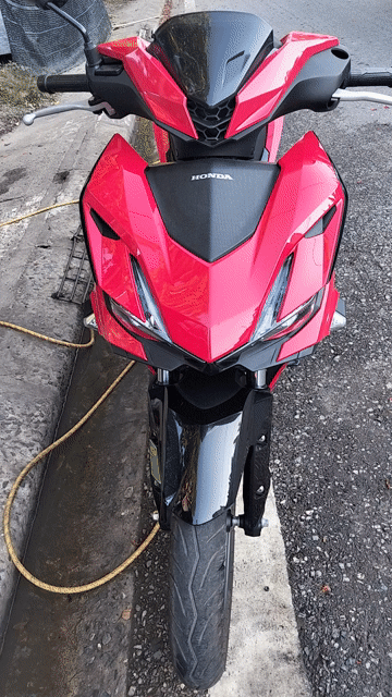Honda Winner X Đỏ đen 2.650 km. Mua bán Xe máy tại Huyện Nam Trực Nam Định được đăng bởi hữu  hình 1