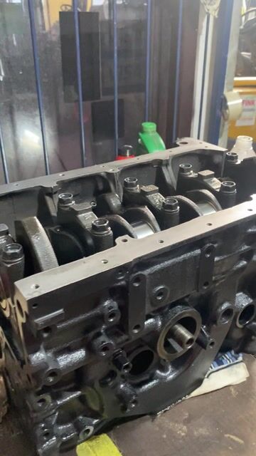 Montagem motor Mazda 4 cilindros