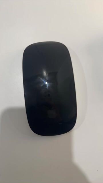 Chuột Apple Magic Mouse Đen. Mua bán Phụ kiện (Màn hình, Chuột...) tại Quận Hai Bà Trưng Hà Nội được đăng bởi Cua Kỳ Cục hình 1