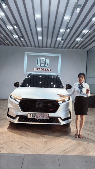 Honda CR-V RS e:HEV 2024 Trắng Hybrid 15.000 km. Mua bán Ô tô tại Quận Bình Thạnh Tp Hồ Chí Minh được đăng bởi Honda Chính Hãng Khu Vực Phía Nam hình 1