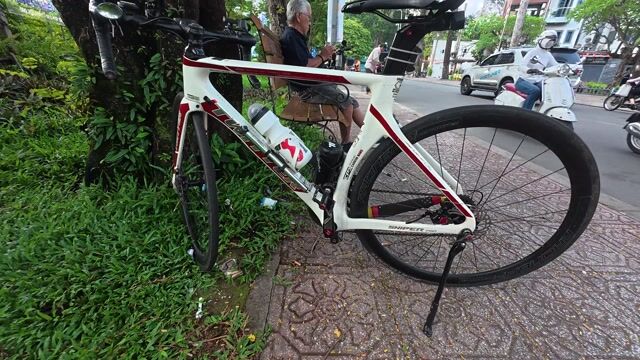Xe đạp đua Twitter Trắng đỏ. Mua bán Xe đạp tại Quận Tân Bình Tp Hồ Chí Minh được đăng bởi Nguyễn Văn Tĩnh hình 1