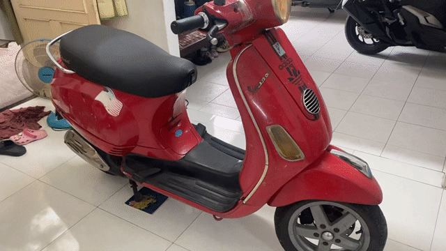 Piaggio Vespa Đỏ Đã sử dụng. Mua bán Xe máy tại Quận 5 Tp Hồ Chí Minh được đăng bởi JM hình 1