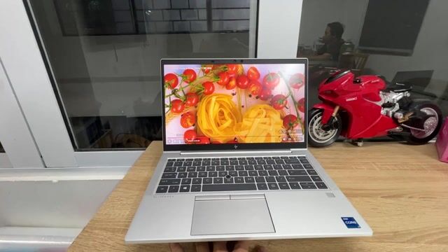 🌸HP EliteBook 840 G8 i7 1185G7/16/256 14" FHD 99%. Mua bán Laptop tại Quận Bình Thạnh Tp Hồ Chí Minh được đăng bởi Nguyễn Công Lý hình 1