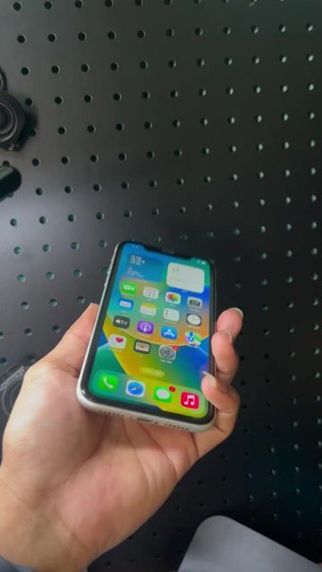 Apple iPhone 11 Lock 128GB Trắng. Mua bán Điện thoại tại Thành phố Tam Kỳ Quảng Nam được đăng bởi Trần Văn Phúc hình 1