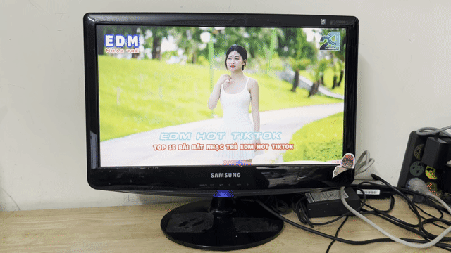Màn hình Samsung LCD 19 inch. Mua bán Phụ kiện (Màn hình, Chuột...) tại Quận Tây Hồ Hà Nội được đăng bởi MayTinhGiaReHaNoi hình 1