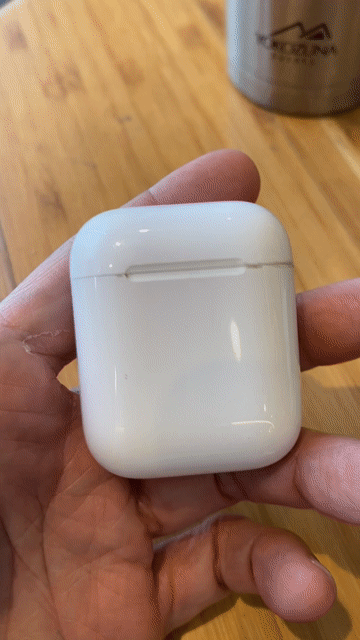 Tai nghe Apple AirPods 2 Trắng. Mua bán Tivi, Âm thanh tại Quận 5 Tp Hồ Chí Minh được đăng bởi Nguyễn Sĩ Hoàng hình 1