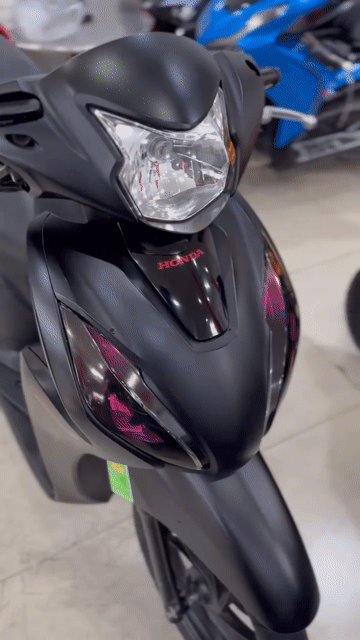 Honda Vision 2022 Đen Sport.BSTP.Khoá Makey.. Mua bán Xe máy tại Quận 6 Tp Hồ Chí Minh được đăng bởi Cửa Hàng Xe Máy Hoà Bùi hình 1