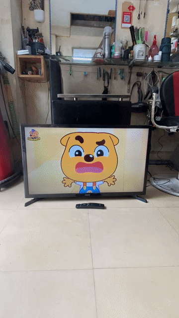 thanh lý tivi Samsung 32 inh zin đẹp có mạng wifi. Mua bán Tivi, Âm thanh tại Quận Thanh Xuân Hà Nội được đăng bởi Văn sỹ cắt tóc hình 1