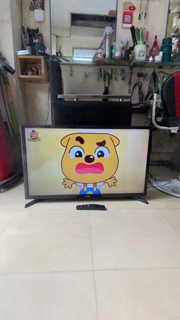 thanh lý tivi Samsung 32 inh zin đẹp có mạng wifi. Mua bán Tivi, Âm thanh tại Quận Thanh Xuân Hà Nội được đăng bởi Văn sỹ cắt tóc hình 1