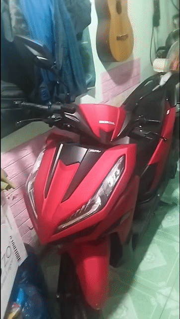 Honda Vario 125 phiên bản đặc biệt đỏ đen nhám . Mua bán Xe máy tại Quận 12 Tp Hồ Chí Minh được đăng bởi Nguyễn Tuấn hình 1