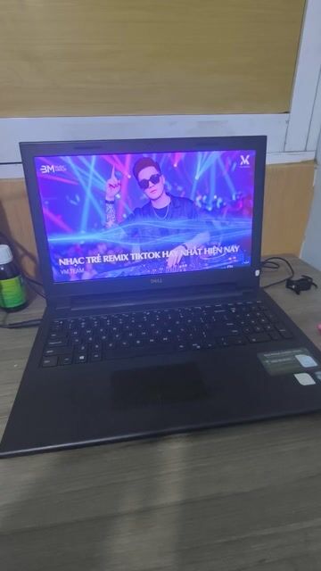 Dell Inspiron 3543 I5 5200U 8GB/500GB. Mua bán Laptop tại Thành phố Dĩ An Bình Dương được đăng bởi Lê Hưng hình 1