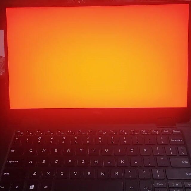 cần bán xác hoặc thay main Dell 9365 2in1 Đen. Mua bán Laptop tại Quận 7 Tp Hồ Chí Minh được đăng bởi Van Tan hình 1