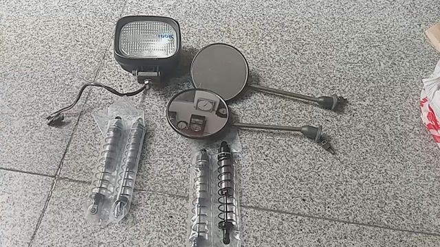 Kính chiếu hậu Xe Cup Nhật Bản Đen. Mua bán Phụ tùng xe tại Quận Tân Phú Tp Hồ Chí Minh được đăng bởi nghĩa hình 1