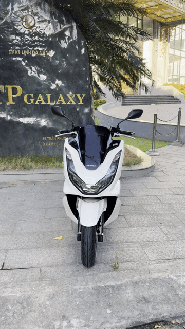 PCX 160cc  SMAKEY 2025 Trắng 7000 km ĐẸP KEN. Mua bán Xe máy tại Quận Cẩm Lệ Đà Nẵng được đăng bởi SƠN THỊNH  hình 1