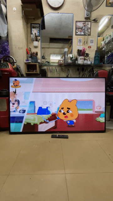 thanh lý Tivi Sony 55 inch 4K zin đẹp có wifi. Mua bán Tivi, Âm thanh tại Quận Thanh Xuân Hà Nội được đăng bởi Văn sỹ cắt tóc hình 1