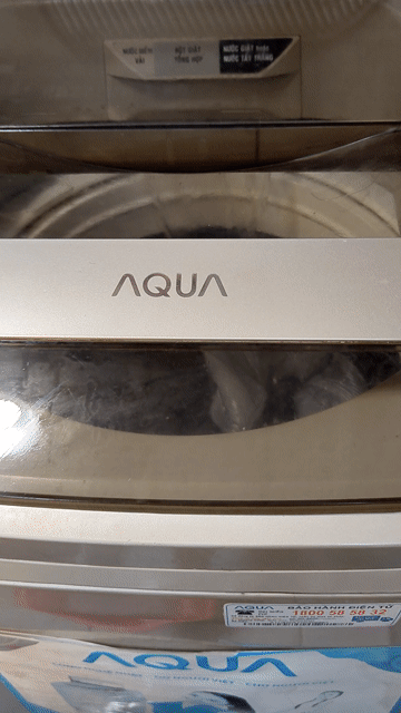 Máy giặt Aqua 8.0kg Vàng đồng. Mua bán Máy giặt tại Quận 10 Tp Hồ Chí Minh được đăng bởi Nhi hình 1