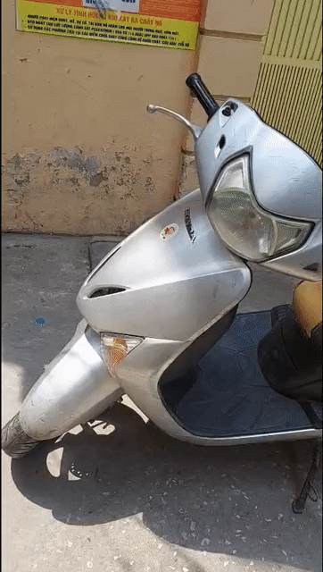 Honda Lead Bạc Đã sử dụng. Mua bán Xe máy tại Quận Hoàng Mai Hà Nội được đăng bởi Nguyễn Thu Thảo hình 1