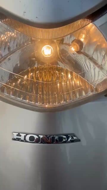 Honda SCR 2008 Bạc 46000 km. Mua bán Xe máy tại Quận Bình Tân Tp Hồ Chí Minh được đăng bởi Lạc Giữa Chợ hình 1