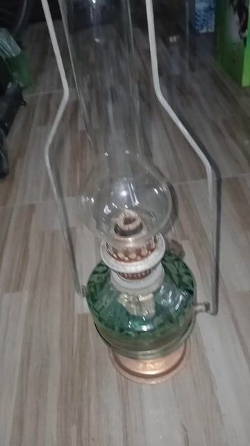 Đèn dầu thủy tinh cổ điển đã dùng. Mua bán Đèn tại Huyện Cần Đước Long An được đăng bởi trần Hùng  hình 1