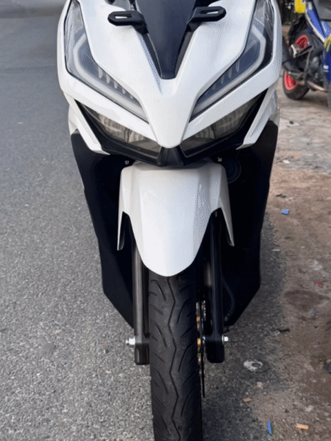 Honda Vario 150 2018 Trắng. Mua bán Xe máy tại Huyện Phong Điền Cần Thơ được đăng bởi CHXM yến nhi hình 1