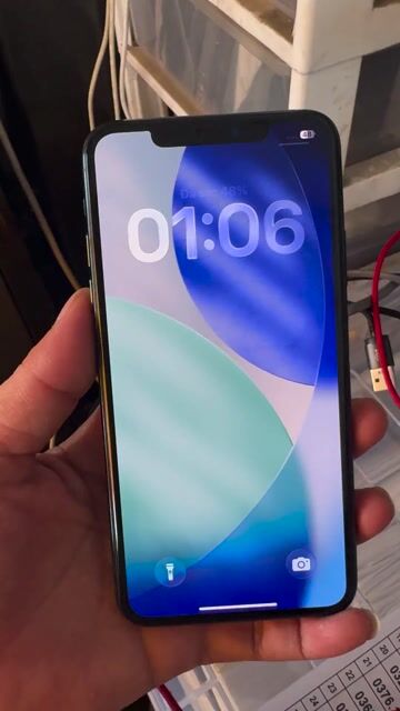 Apple iPhone 11 Pro Max full zin keng. Mua bán Điện thoại tại Thành phố Thuận An Bình Dương được đăng bởi cầm đồ Hà Minh Tâm  hình 1