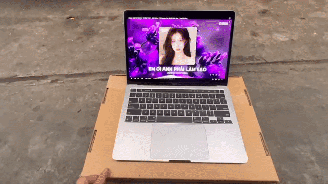 MACBOOK PRO 13'' M1 - 16G - 256G - FULL SẠCH 2025. Mua bán Laptop tại Quận 3 Tp Hồ Chí Minh được đăng bởi Tèo hình 1