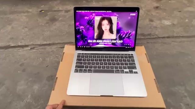 MACBOOK PRO 13'' M1 - 16G - 256G - FULL SẠCH 2025. Mua bán Laptop tại Quận 3 Tp Hồ Chí Minh được đăng bởi Tèo hình 1