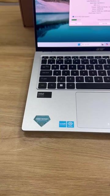 Acer Swift Go 14 SFG14-73 Ultra 7 155H Oled 2K8. Mua bán Laptop tại Quận Hoàng Mai Hà Nội được đăng bởi Hoàng Bách Computer hình 1