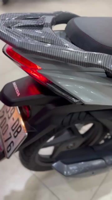 Honda Vision 2025 Xám 1000km. Mua bán Xe máy tại Quận 6 Tp Hồ Chí Minh được đăng bởi Cửa Hàng Xe Máy Hoà Bùi hình 1