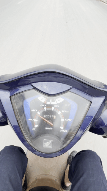 Honda Vision Xanh 49845 km. Mua bán Xe máy tại Quận Long Biên Hà Nội được đăng bởi Vũ Hải Nam hình 1