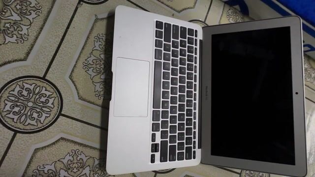 MacBook Air 251gb 2015. Mua bán Laptop tại Quận 4 Tp Hồ Chí Minh được đăng bởi Thanh Thanh  hình 1