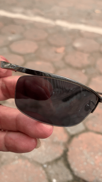 Kính râm Ray-Ban Titan Unisex. Mua bán Phụ kiện thời trang khác tại Quận Tây Hồ Hà Nội được đăng bởi MANH NGUYEN hình 1