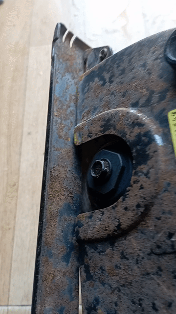 Máy cắt gạch Makita. Mua bán Đồ chuyên dụng, Giống nuôi trồng tại Huyện Đông Hưng Thái Bình được đăng bởi Nguyên văn đức hình 1