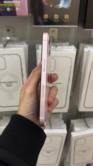 IPhone 13 thường 256GB BÁO CHUẨN GIÁ. Mua bán Điện thoại tại Quận Bắc Từ Liêm Hà Nội được đăng bởi Nam APPLE hình 1