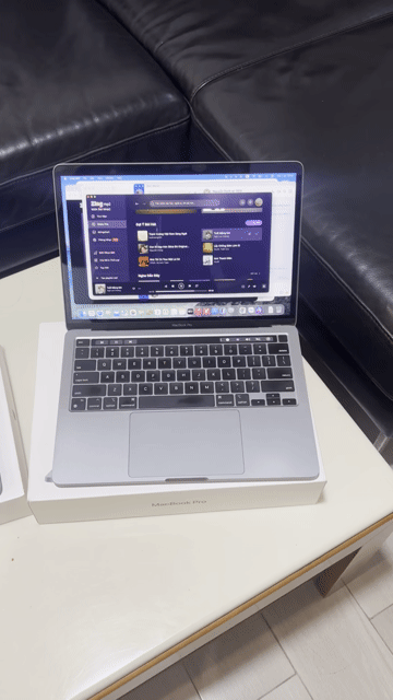 Apple MacBook Pro M1 16GB/256GB Fullbox. Mua bán Laptop tại Thành phố Thủ Đức Tp Hồ Chí Minh được đăng bởi KHÔI MINH hình 1
