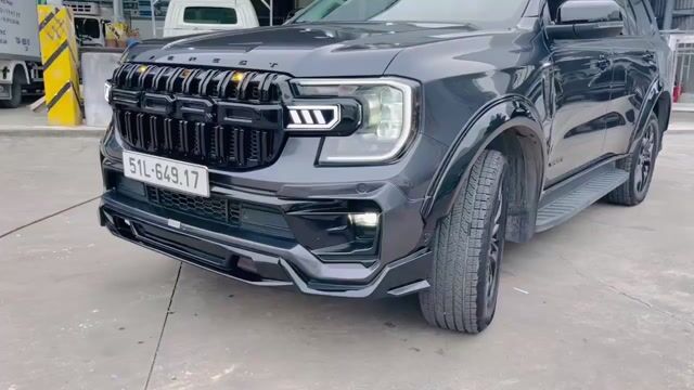 Ford Everest Sport 2023 Xám 31.000 km. Mua bán Ô tô tại Quận Bình Tân Tp Hồ Chí Minh được đăng bởi Nguyễn Huynh hình 1