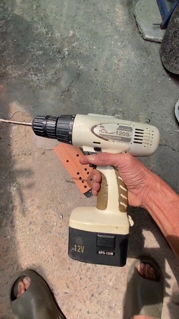 Bộ máy khoan pin 12V hàng bãi. Mua bán Đồ chuyên dụng, Giống nuôi trồng tại Huyện Hóc Môn Tp Hồ Chí Minh được đăng bởi Quyền hình 1